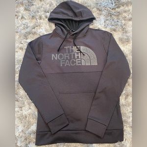 Men’s North Face hoodie